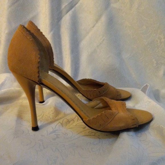 BCBG Paris Tan Suede Open Toe High Heels Size 7.5 - Picture 5 of 14